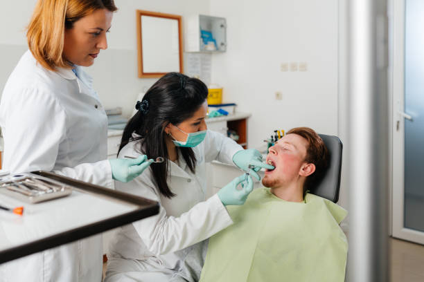 Best Emergency Treatment for Dental Infections or Abscesses in Unicoi, TN